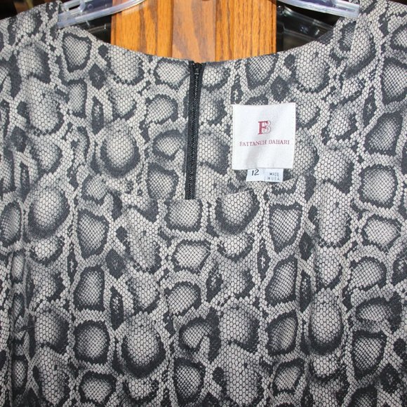 DESIGNER FATTANEH BAHARI ANIMAL PRINT SLEEVELESS DRESS w/MATCHING BLACK COAT 12 - Picture 11 of 15